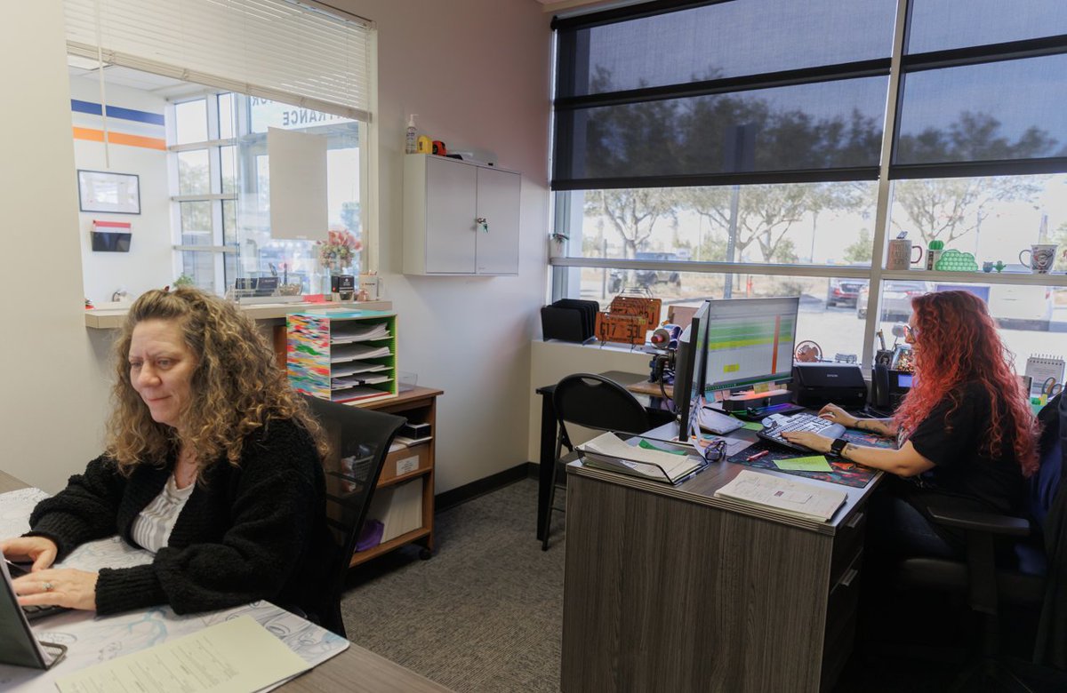 ReadingTruck's tweet image. 🙌 Shoutout to our amazing Customer Service Team during #CustomerServiceWeek!

Your dedication, patience, and commitment make all the difference. 💪 #ReadingTruck #BuiltForTheJob