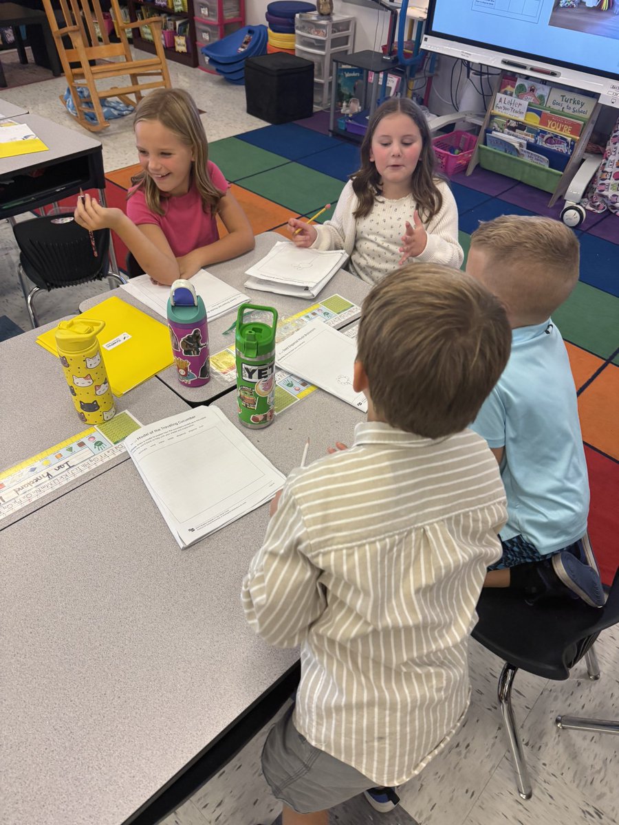 SCEStreicher's tweet image. Planning our models together for seed dispersal #scesoars
