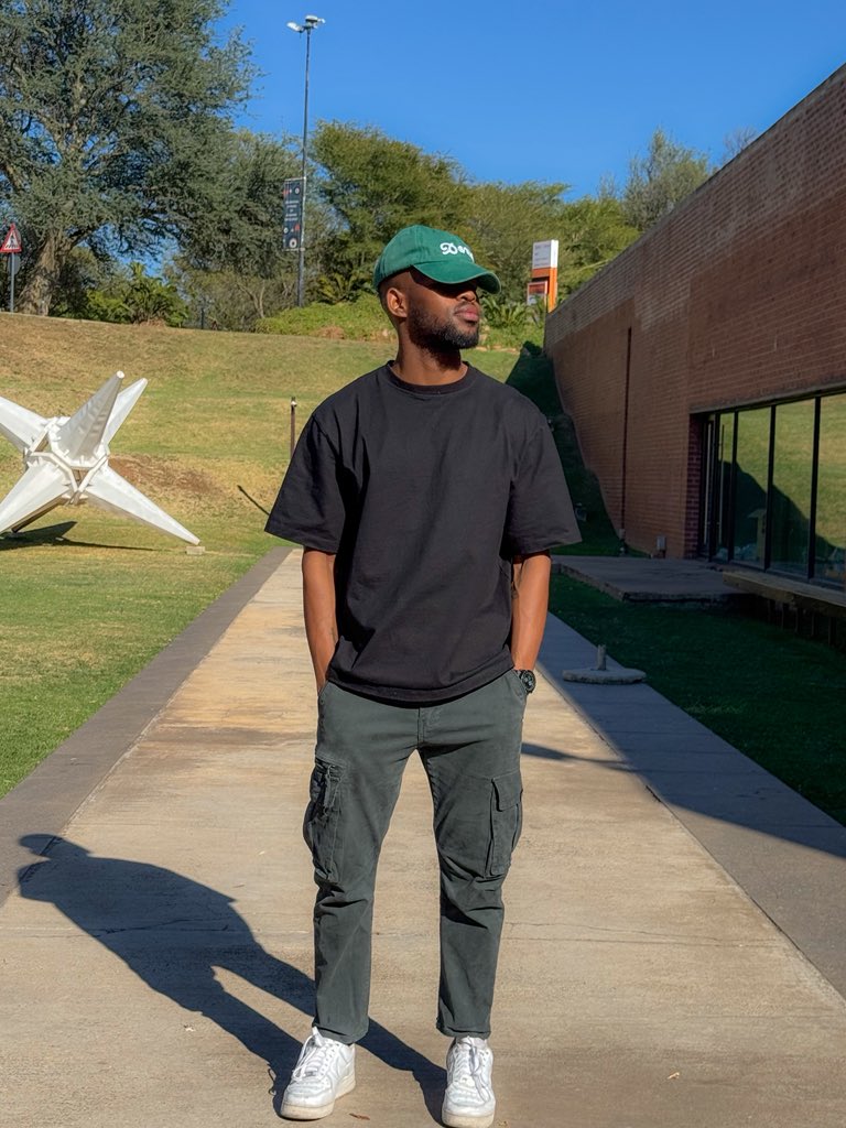 siphamandla tweet media