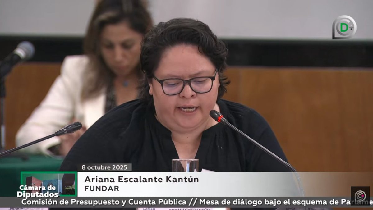 FundarMexico's tweet photo. ⚠️ | El presupuesto 2026 prioriza a SEDENA con 42% de recursos ambientales para el Tren Maya, mientras que SEMARNAT recibirá apenas 4%. En los Parlamentos Abiertos exponemos este y otros hallazgos. Conócelos en https://t.co/xOPpfMhRUT https://t.co/me4fvw9wj3