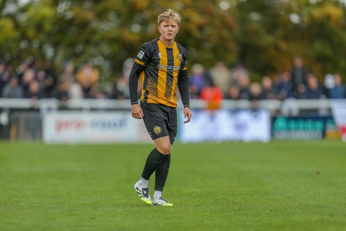 Archie and Will’s first game in the Leamington gold and black at the weekend against Hereford!🏟️✨

#BackingTheBrakes | #BrakesTogether