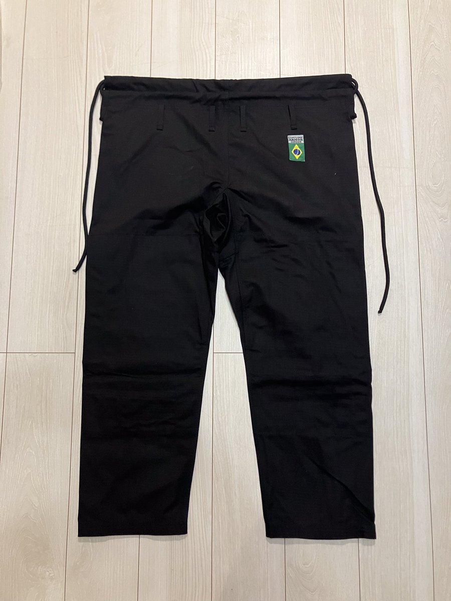 kojima0's tweet photo. サムライムドウギ”唐草”と”波”が入荷しました。A1~A3まで若干ですが在庫あります。ご興味のある方はぜひお問い合わせください。よろしくお願いいたします。
※IBJJFユニフォーム規定に準拠しております。押忍。
#IBJJF #jiujitsu #samulime #侍夢 #柔術 https://t.co/Z0KdJhKAGK