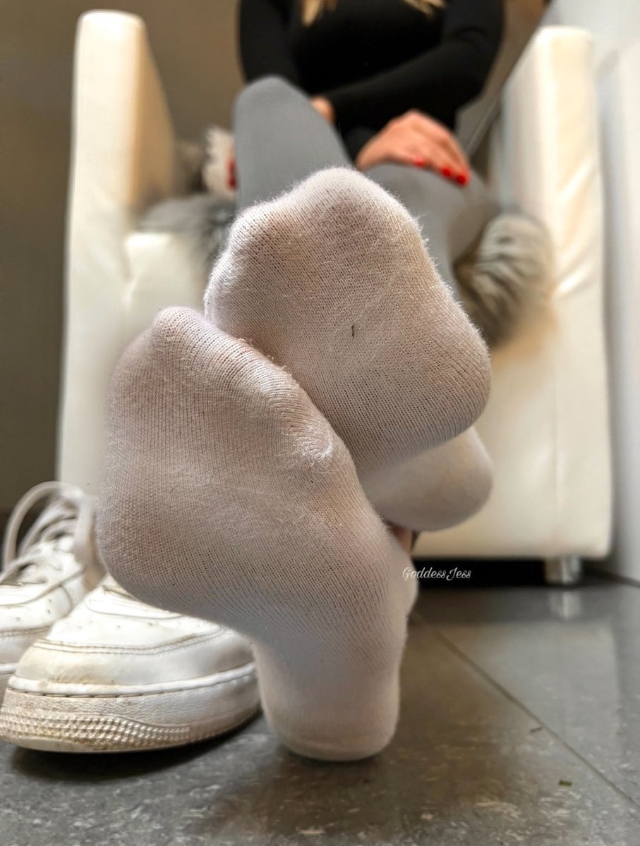 Inhale deep you sock obsessed freak…😌✨