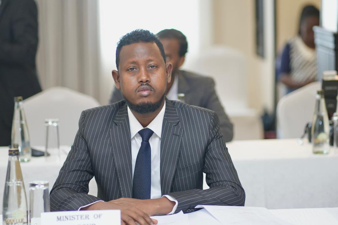 The agreements signed today include three Memorandums of Understanding (MoUs) covering migration management, education and sports, and security cooperation between the two nations. 2/2