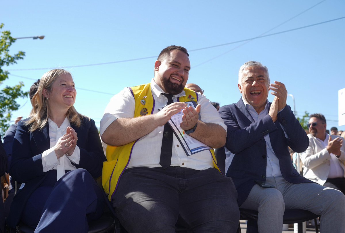 Después de 51 años, la Escuela Nuestra Señora de Luján de Ortofonía y Sordos de San Rafael tiene su propio edificio.

Una comunidad educativa que acompañó generaciones de chicos y chicas sordos, hipoacúsicos y con dificultades en el lenguaje, y que hoy cumple el sueño de tener un
