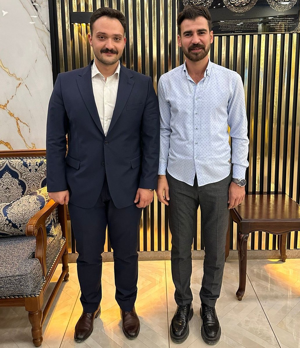 GencMusiad02's tweet photo. Genç MÜSİAD Yurt İçi Teşkilatlanma Başkanı @onurcapkan, Şube Başkanımız Berkan Yapıcı’yı ziyaret etti.
Ziyarette şubemizin çalışmaları ve faaliyetleri hakkında bilgiler paylaşıldı. Nazik ziyaretlerinden dolayı Başkanımıza teşekkür ediyoruz. https://t.co/telojIvPuV