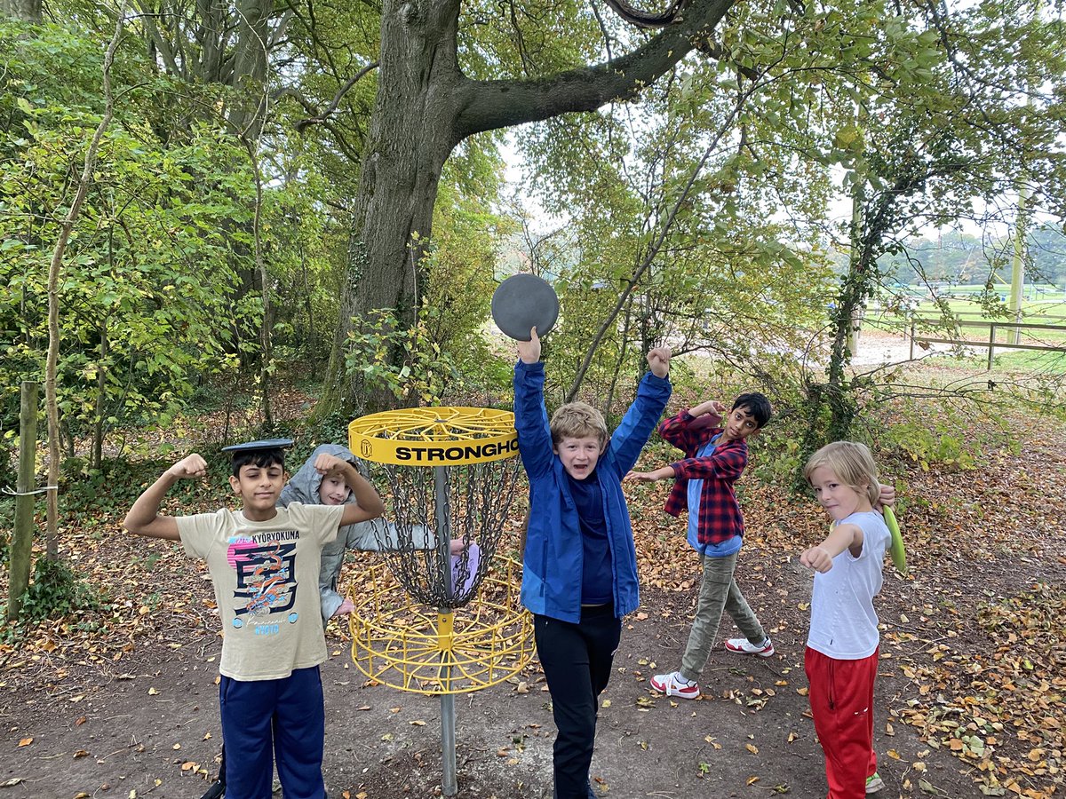 A fun first few days @PGL2025 with lots of new challenges! #discgolf