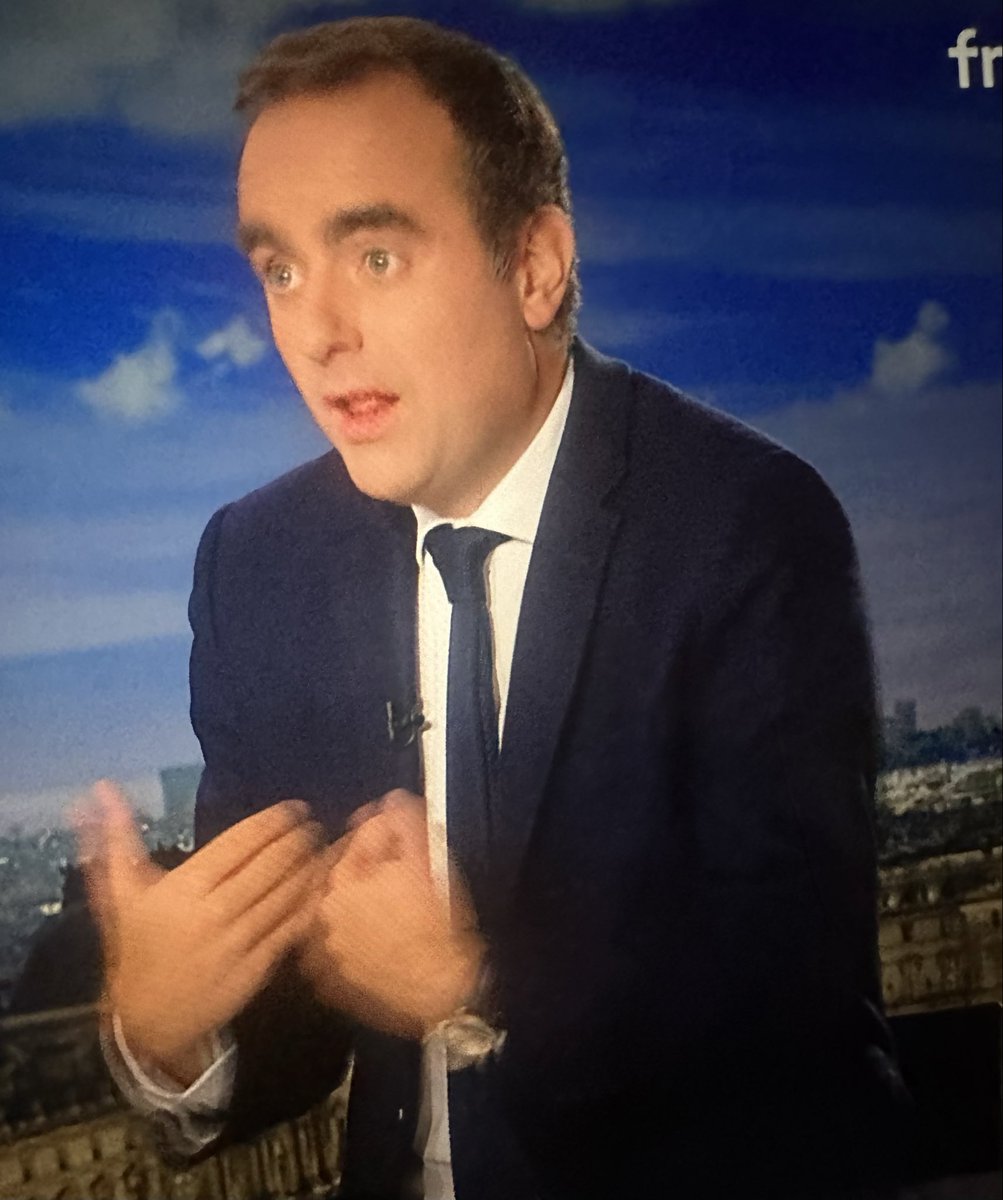 Lecornu au 20h vient d’annoncer qu’un « nouveau 1er ministre va sûrement bientôt être nommé » ! 🤦🏻‍♂️

Quelle blague : donc le sketch continue !

➡️ Tout ce petit monde politicien se protège. 
Alors qu’il faut faire un grand ménage, à commencer par l’Élysée : Macron dehors !