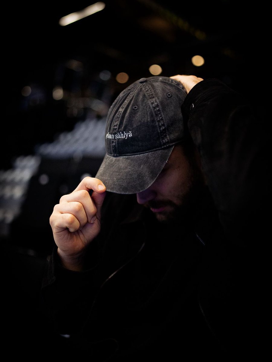 Sentterit Show tweet media