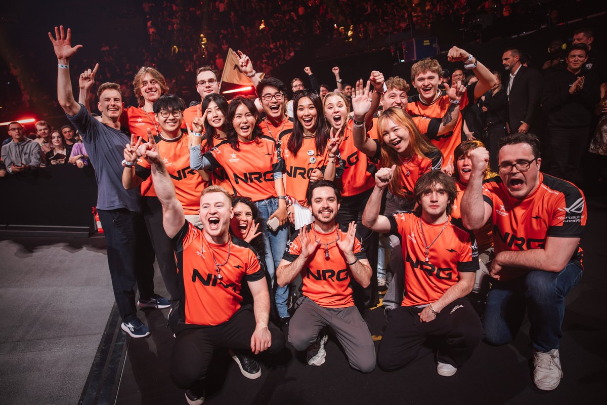 NRGgg's tweet photo. Family 🧡

This shit meant something https://t.co/kEttlqeVJY