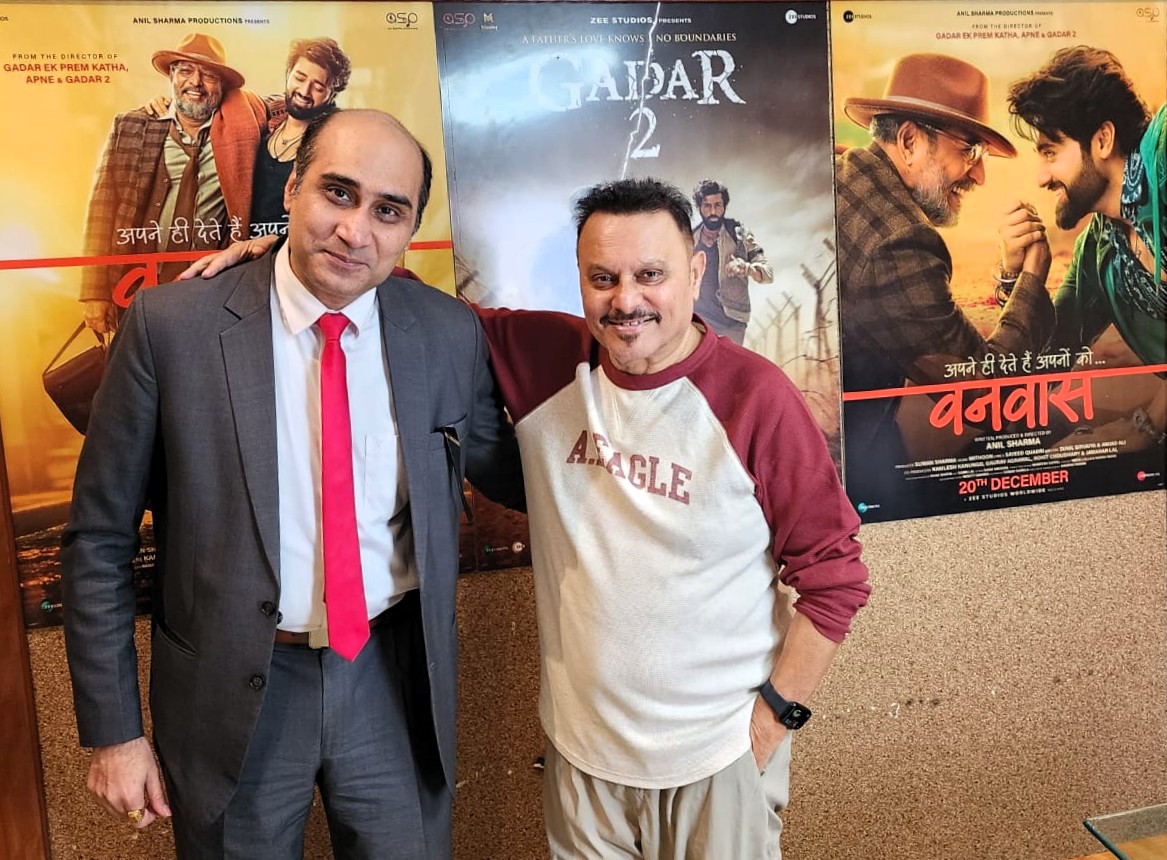 DrPrabalFrank's tweet photo. A fantastic exchange with Mr. Anil Sharma 🎬 — the genius behind Gadar 2.
From cinema to psychology, storytelling to human emotion 🌠 — inspiring, insightful, and unforgettable!
#AnilSharma #Gadar2 #Bollywood #Storytelling #Psychology #CreativeMinds #DrPrabalFrankNandwani https://t.co/awdpnG3a1D