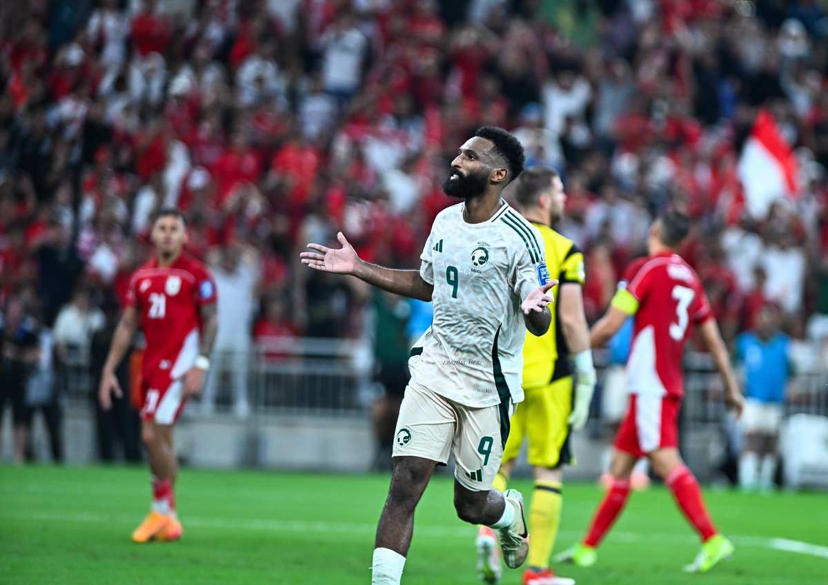 aseeriphotogra1's tweet image. هدف منتخبنا الثالث #المنتخب_السعودي #السعودية_اندونيسيا #تصفيات_كأس_العالم_2026