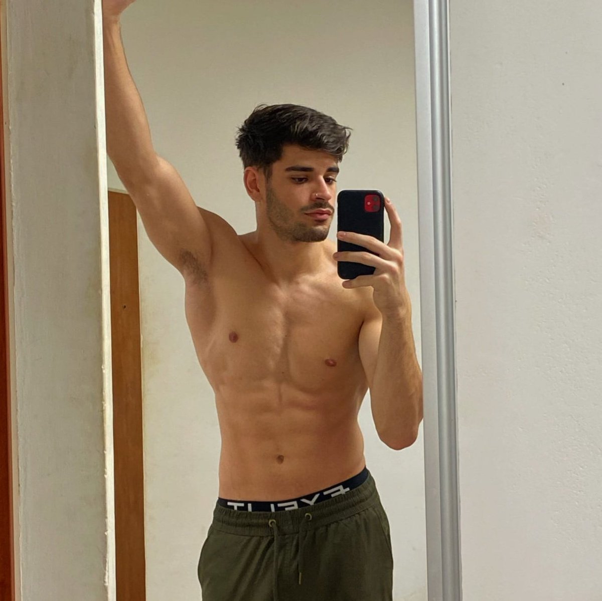 hiddenhandlevic's tweet image. When will you understand I'm superior in every way imaginable