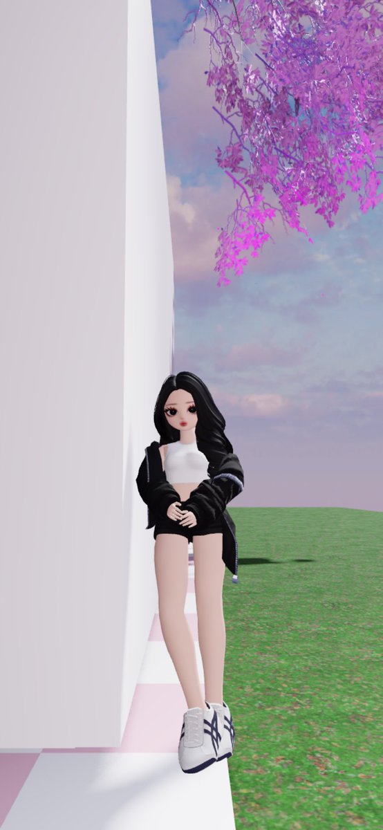 _naonatuh's tweet photo. @roblox_fess Cakep bgt 2 body ituu https://t.co/8mBSNw2Op6