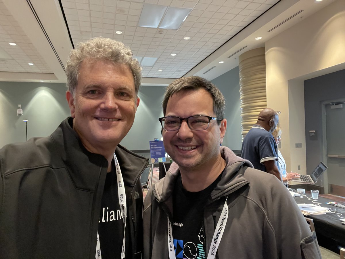 davenielsen's tweet image. Ran into @cloudcamp Indy organizer &amp;amp; friend, and now co-worker @edsai at @IBM #techxchange. #itnevergetsold. Next up, AI Agent Unconference Indy? = )