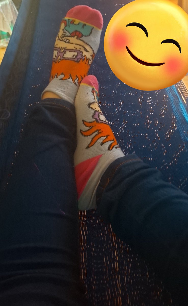 Miércoles y hoy si quiero ser adulta.. 🤭