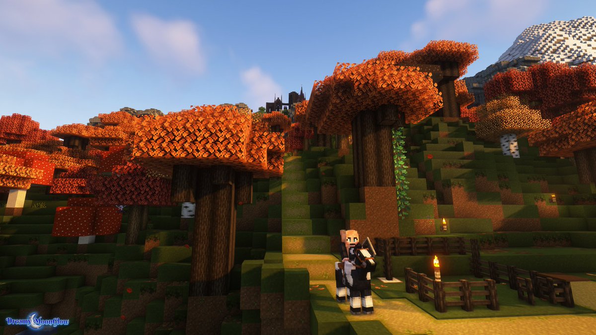 DreamyMoonGlow's tweet photo. This looks like a good place to build a kingdom ๐๐ก๏ธ๐๐ฐ #Minecraft #MinecraftHalloween #MinecraftAdventure https://t.co/Ofn5BNzG38