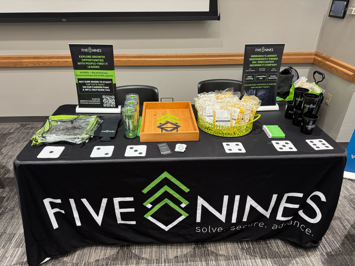 FiveNinesTech's tweet image. College career fairs are in full swing! 🎓 Jess is out at Wayne State College today, chatting with students and showing them what a career at Five Nines looks like. 🚀

#CollegeFair #WayneStateCollege #ITLife #TeamFiveNines #FutureInTech