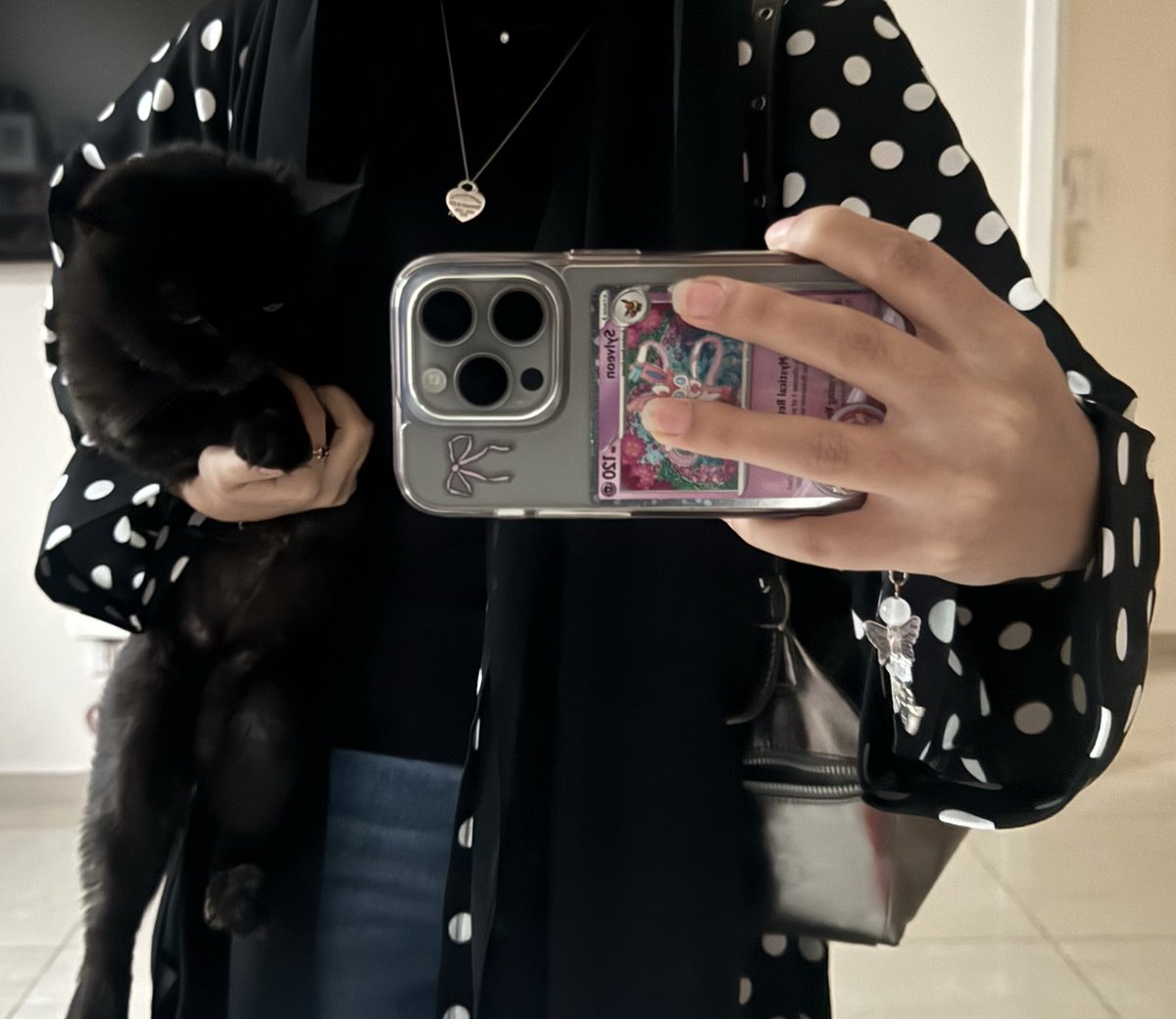 🪽 tweet media