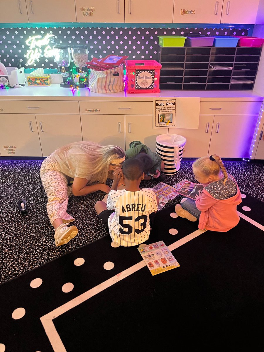 East Elementary tweet media