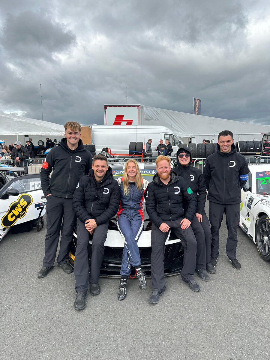 JBDataEngineer's tweet image. Final weekend of @GinettaCars GT Championship ✅️
Finishing P3 in Am 🥉✅️
Mixed conditions all weekend 🌧🌦☀️
Big thanks to dtomotorsport for the opportunity this season! 
📸 Ginetta