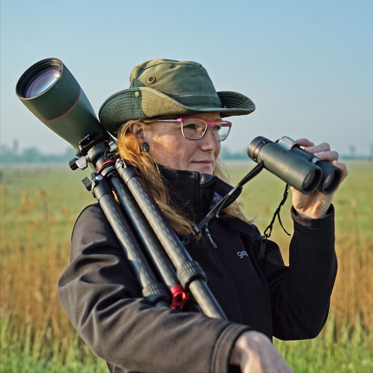 Optic_Warehouse's tweet image. KOWA TSN-88A PROMINAR 25-60x Angled Zoom – 88mm fluorite lens, dual focus, and wide-angle zoom eyepiece for fast, precise, crystal-clear viewing. Perfect for birdwatching, wildlife, or long-range observation.

🔍 shorturl.at/NwPYf

#KowaOptics #SpottingScope #WildlifeGear