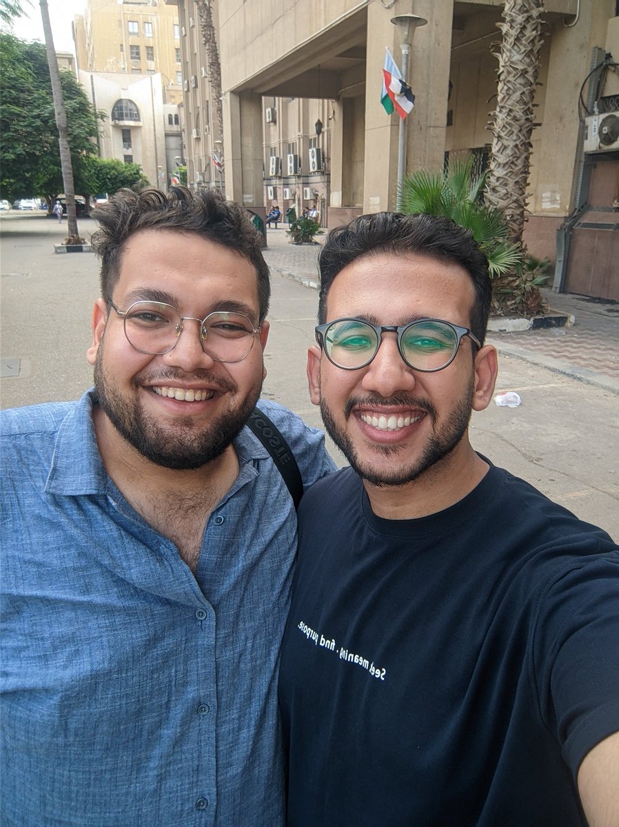 حابب اقول ان صاحبي اجمد و اشطر cardiologist ♥️♥️♥️
Super proud ♥️♥️