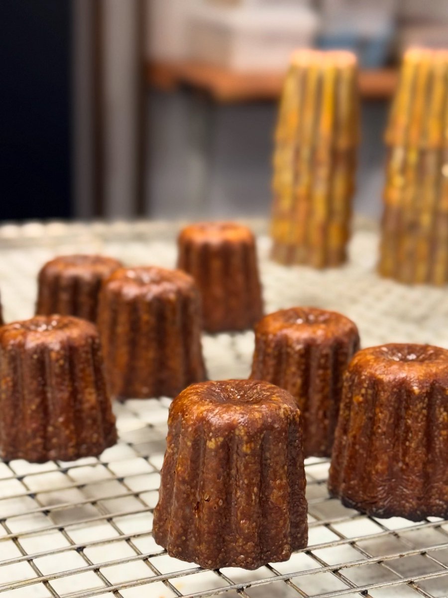 Kinsale honey &amp; cardamom canelé <a href="/RareKinsale/">Rare Kinsale</a> #petitfour