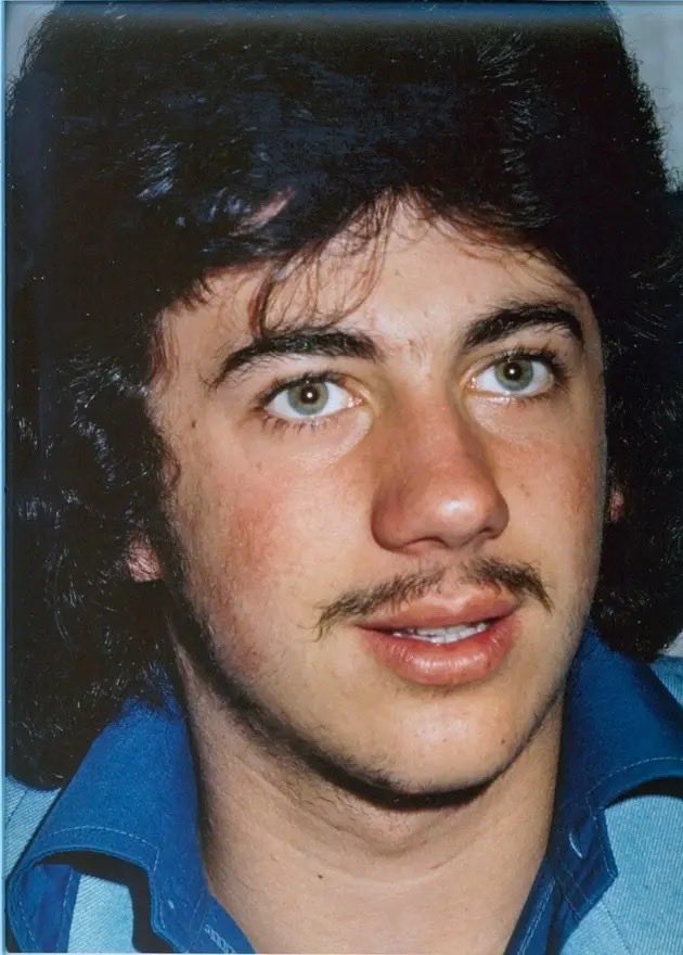 не можам да објаснам зашто ама ова ми изгледа како том од том и џери да станал човек