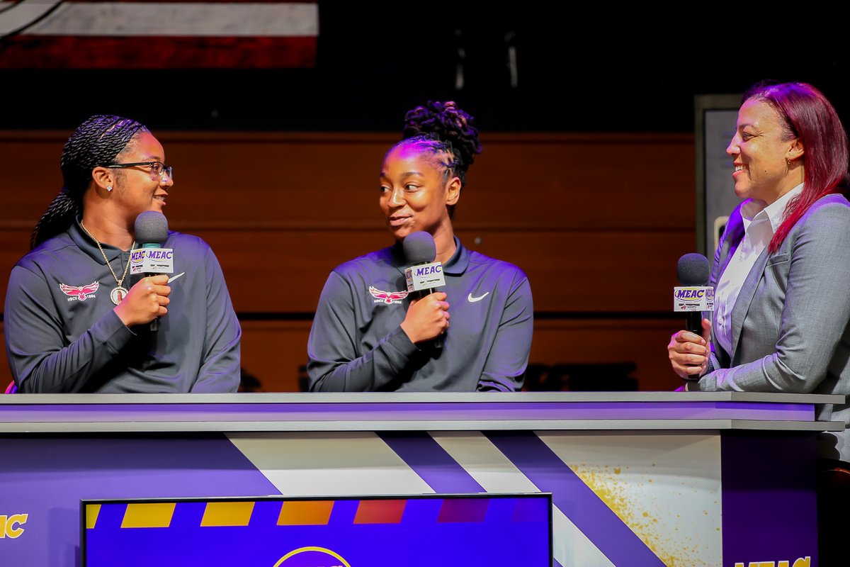 Hawk Women's Hoops ๐ (@umeswomenshoops) on Twitter photo ๐๏ธ MEAC MEDIA DAY ๐
Head coach Malikah Willis, and seniors DK Turner and Ashanti Lynch representing the Hawks at MEAC Basketball Media Day!
Visit UMESHawkSports.com for a look at the MEACโs preseason predictions and teams!
#HawkPride | #SoarAboveandBeyond | #HBCUMade ๐๏ธ MEAC MEDIA DAY ๐
Head coach Malikah Willis, and seniors DK Turner and Ashanti Lynch representing the Hawks at MEAC Basketball Media Day!
Visit UMESHawkSports.com for a look at the MEACโs preseason predictions and teams!
#HawkPride | #SoarAboveandBeyond | #HBCUMade