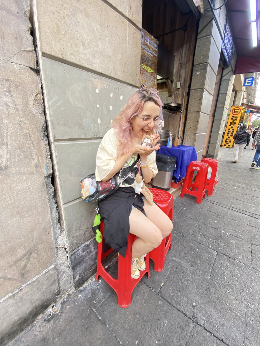 hotaruantisdiva's tweet image. 🐧🌮  #EXOLSelcaDay