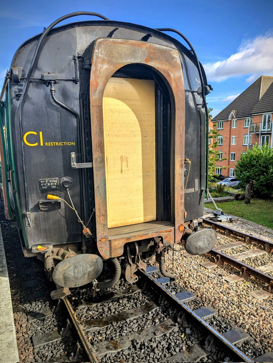 Train bits and bobs lately.