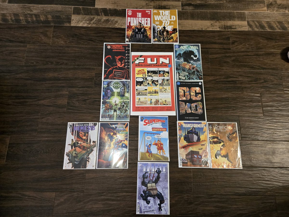 Fancy spread for this haul! #newcomicbookday