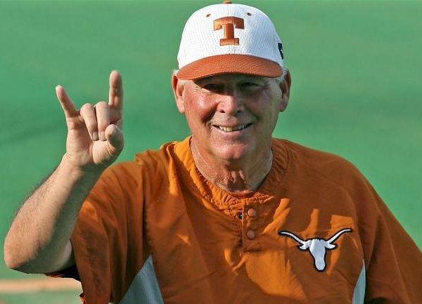 DarrinDonnelly's tweet image. “Fulfillment and happiness come only when you are pursuing your passion and are totally engaged because of your love of the game, whatever your game might be.” – Augie Garrido amzn.to/3FKtX1v