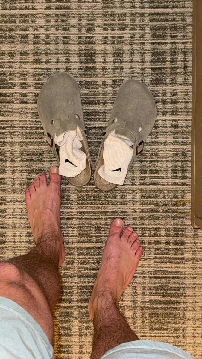 Serve, losers 🤑🤑🤑🤑🤑 

linktr.ee/island_alpha