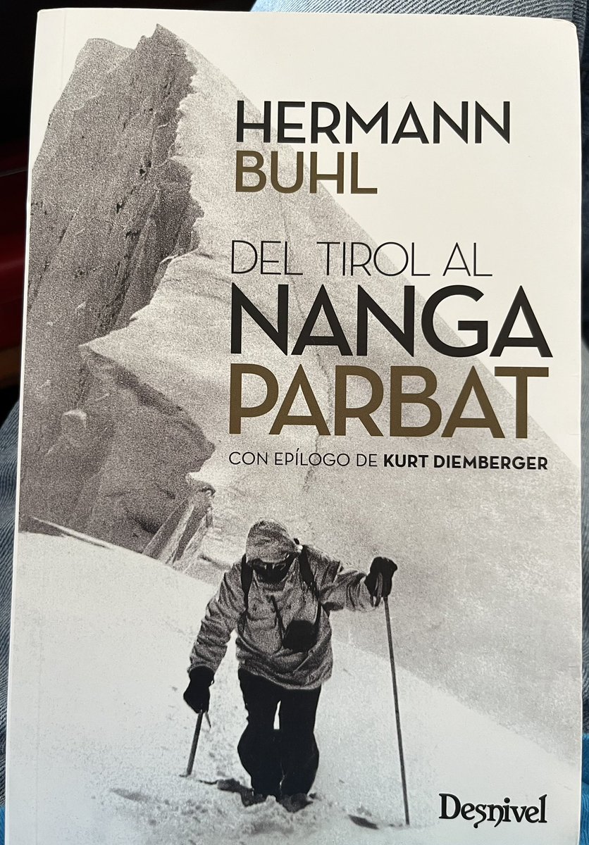 Manuelli_34's tweet image. Otro clásico de montañismo.

Como bien lo dijo @sebas_alvaro en uno de los programas de “Al filo de lo imposible”, la escalada de Hermann Buhl en solitario y sin oxígeno suplementario al Nanga Parbat tuvo más mérito alpinisticamente hablando que la de E. Hillary en el Everest.