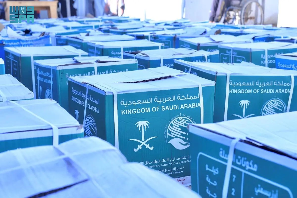 khatimalshammar's tweet image. #مركز_الملك_سلمان_للإغاثة 

توزيع السلال الغذائية وعبوات الحليب المخصص للأطفال وسط غزة، وذلك ضمن الحملة الشعبية لإغاثة الشعب الفلسطيني في القطاع.