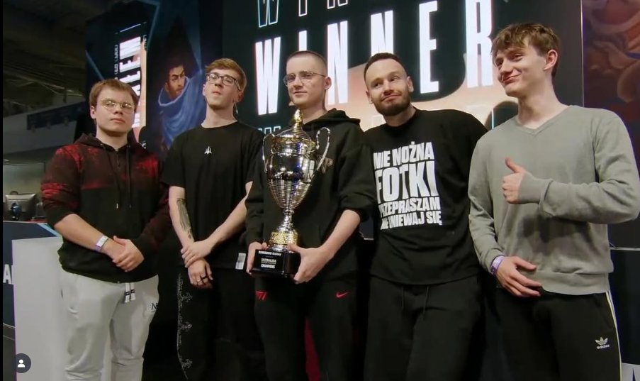 Rybsą 👊🏻 tweet media