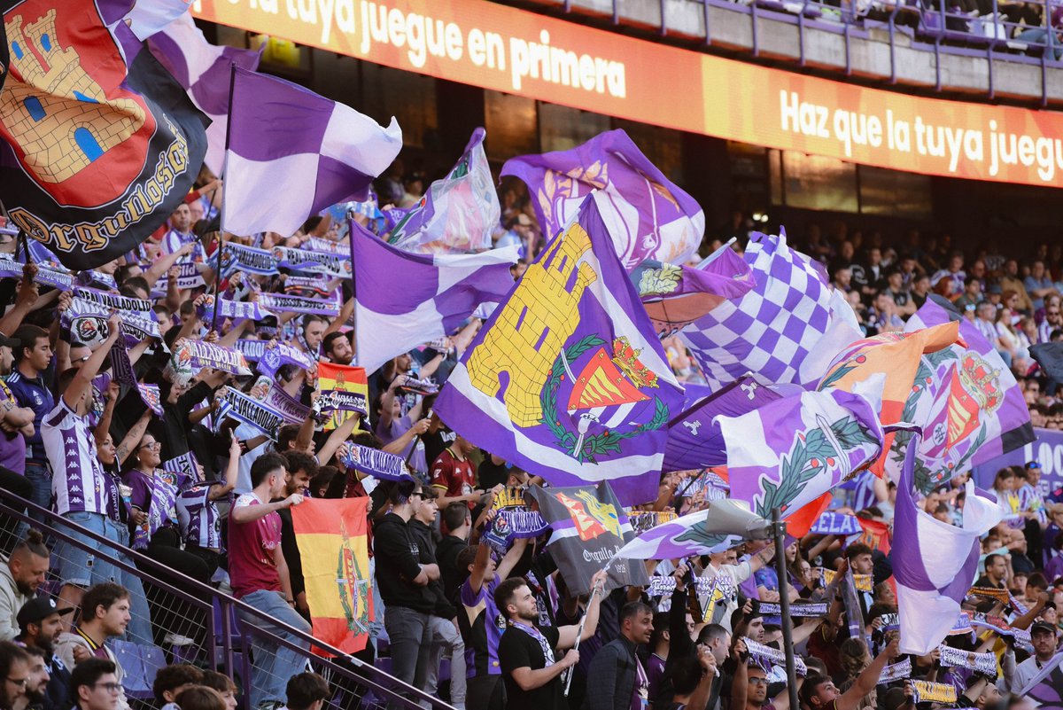 #DerechosParaLaAfición

Nosotros pedimos al <a href="/realvalladolid/">Real Valladolid C.F.</a> que los aficionados del <a href="/Burgos_CF/">Burgos Club de Fútbol</a> no paguen las cacicadas de su directiva ni de su coordinador de "seguridad" y puedan venir por solo 20€ y tengan la posibilidad de meter material de grada.