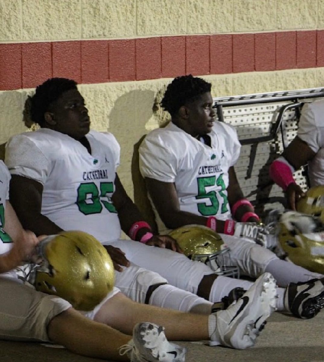 The Duo 🐶 🐺 
<a href="/IsaiahJeff59/">Isaiah Jefferson</a> and <a href="/jeremiahj46/">Jeremiah Jefferson</a>