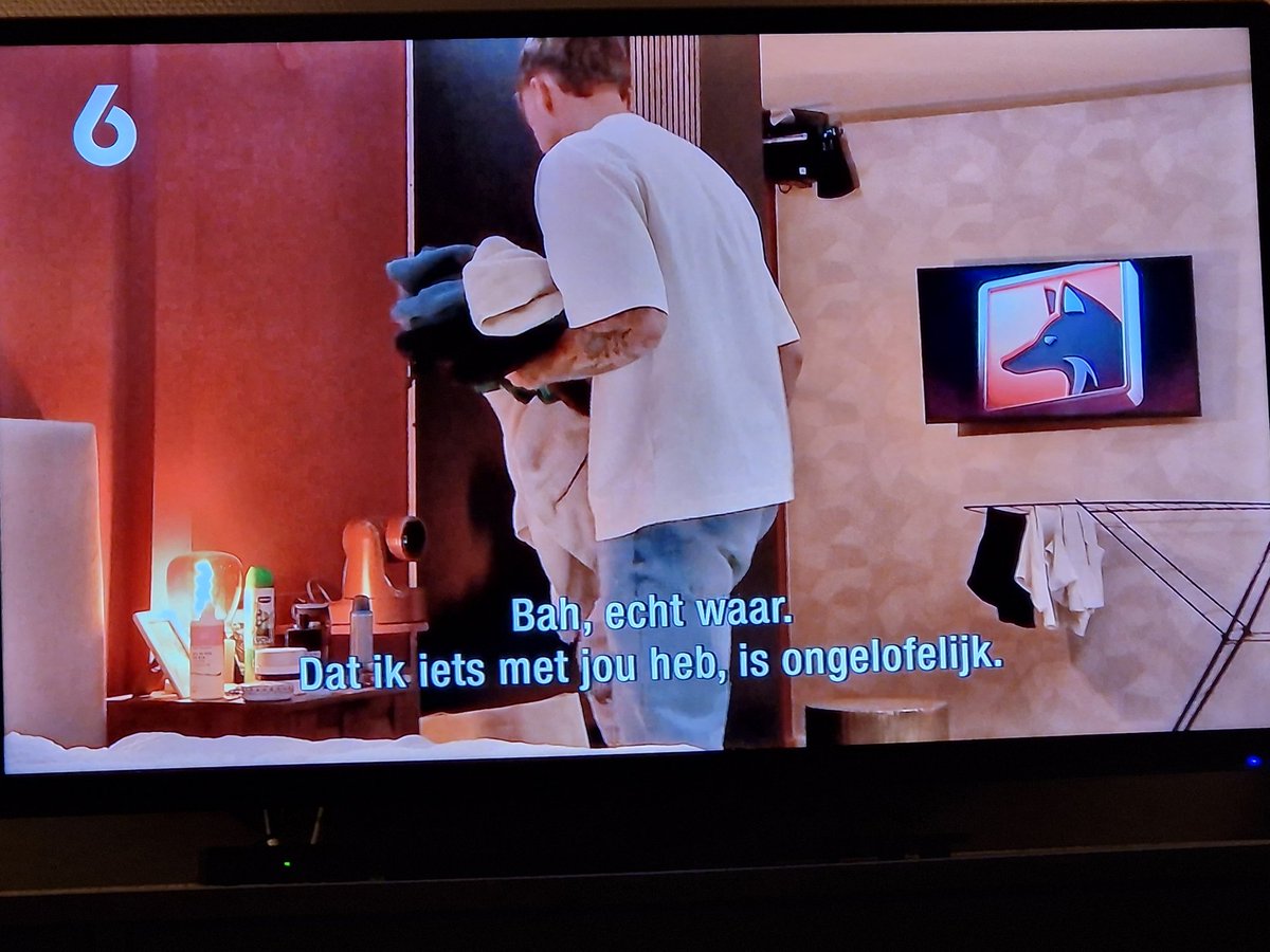 zijopnr11's tweet image. Oei.. Geert is weer in zn narcisme status. 
Het gaat weer niet zoals meneer wil.. Levensgevaarlijk die vent...😡

#debondgenoten