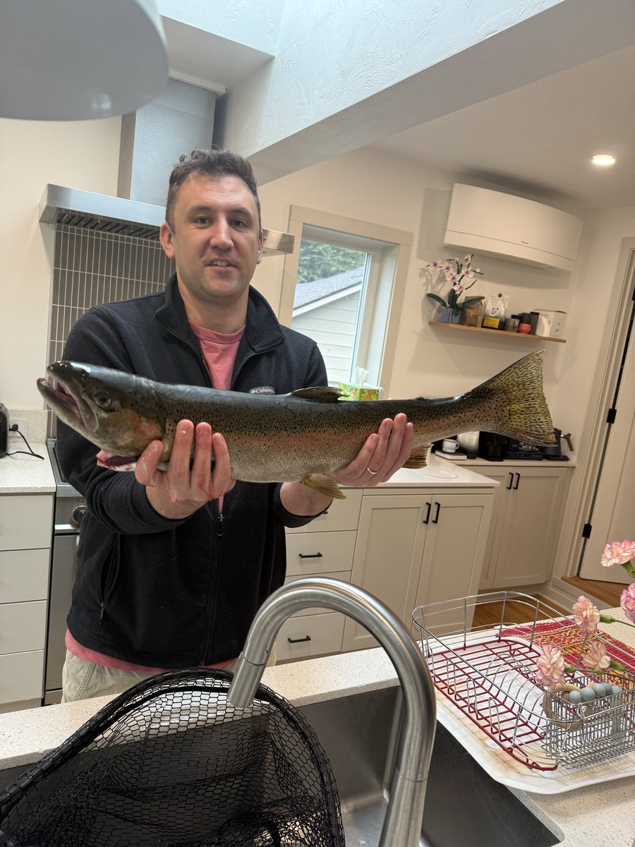 Christopher H. Hendon tweet media