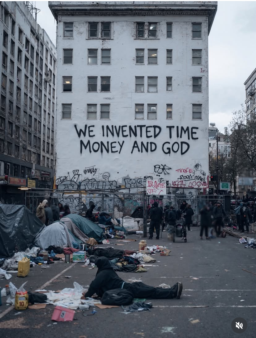 commsurreallism's tweet image. 