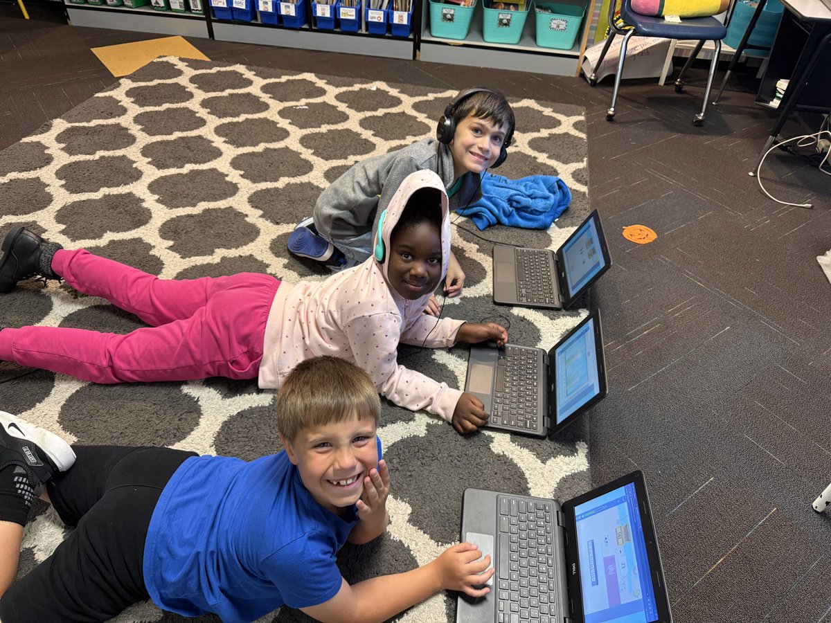 We are enjoying math workshop today…  Origo math partner games, ST math and problem solving with the teacher! <a href="/wcsdistrict/">Worthington Schools</a> <a href="/WoParkSharks/">Worthington Park Elementary School</a>