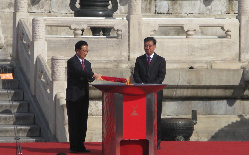 中規中矩 tweet media