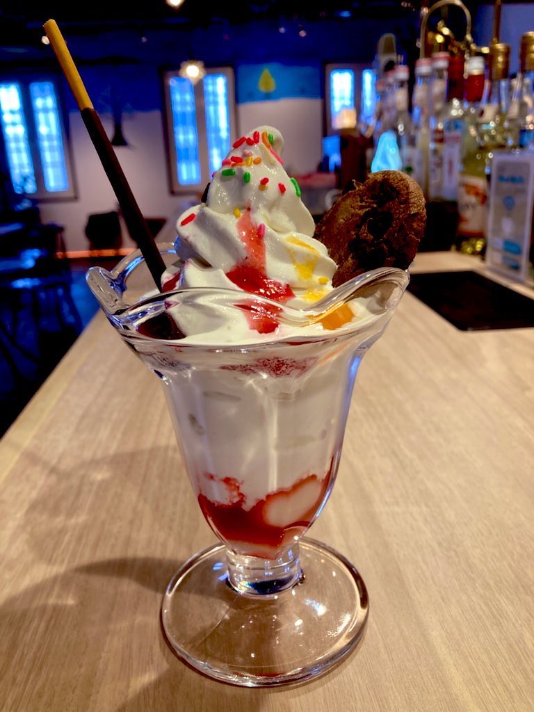 今日は今週唯一の終日カフェ営業です！今年ジェラートをリニューアルしたムジカパフェ総選挙１位のパンプキンパフェはもちろん、ラムレーズンパフェも今週いっぱいご用意可能！タルトタタンもたくさんご用意しました！ソフトクリームメニュー含めて週末のイベント中も上記メニューご注文いただけます。