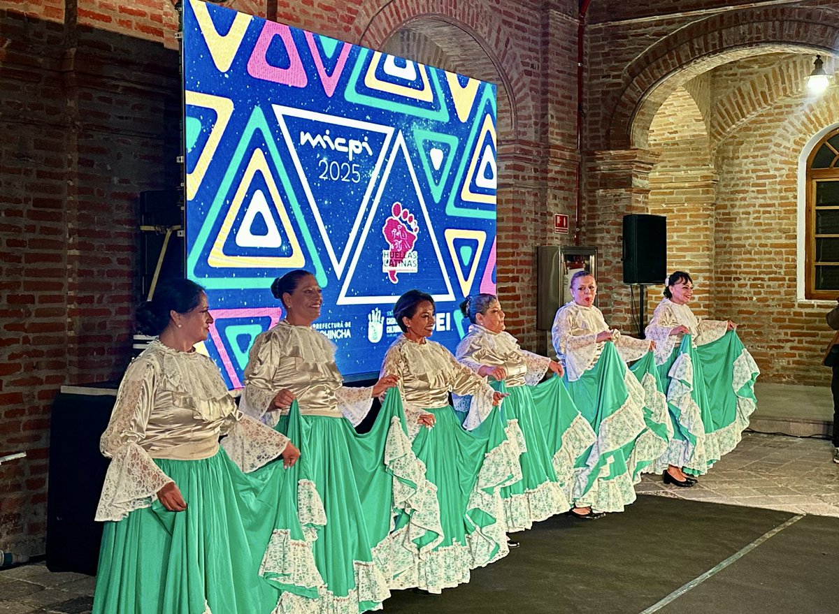 El arte ecuatoriano vuelve a encontrarse en el MICPI. 🎭🎨

Hoy se inaugura su segunda edición, un espacio donde la creatividad florece, el talento se comparte y la cultura se convierte en motor de desarrollo. 👩‍🎨

🤝 Desde la OEI celebramos y apoyamos esta iniciativa de la