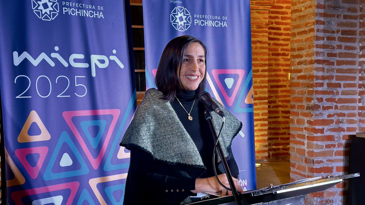 OEIEcuador's tweet photo. El arte ecuatoriano vuelve a encontrarse en el MICPI. 🎭🎨

Hoy se inaugura su segunda edición, un espacio donde la creatividad florece, el talento se comparte y la cultura se convierte en motor de desarrollo. 👩‍🎨

🤝 Desde la OEI celebramos y apoyamos esta iniciativa de la @PichinchaGob, que fortalece las redes culturales y abre nuevas oportunidades para los gestores y artistas del país.🧑‍🎨