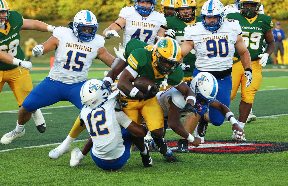 Sam Strasner (@samstrasner) on Twitter photo Here's a preview of <a href="/ATUFootball/">Arkansas Tech Football</a> at ECU...we'll be with you on KCJC 102.3 FM, the River Country KCJC website and the EAB Media Group app beginning at 1:30 p.m. Saturday.
arkansastechnews.com/tech-tidbits-w… Here's a preview of <a href="/ATUFootball/">Arkansas Tech Football</a> at ECU...we'll be with you on KCJC 102.3 FM, the River Country KCJC website and the EAB Media Group app beginning at 1:30 p.m. Saturday.
arkansastechnews.com/tech-tidbits-w…