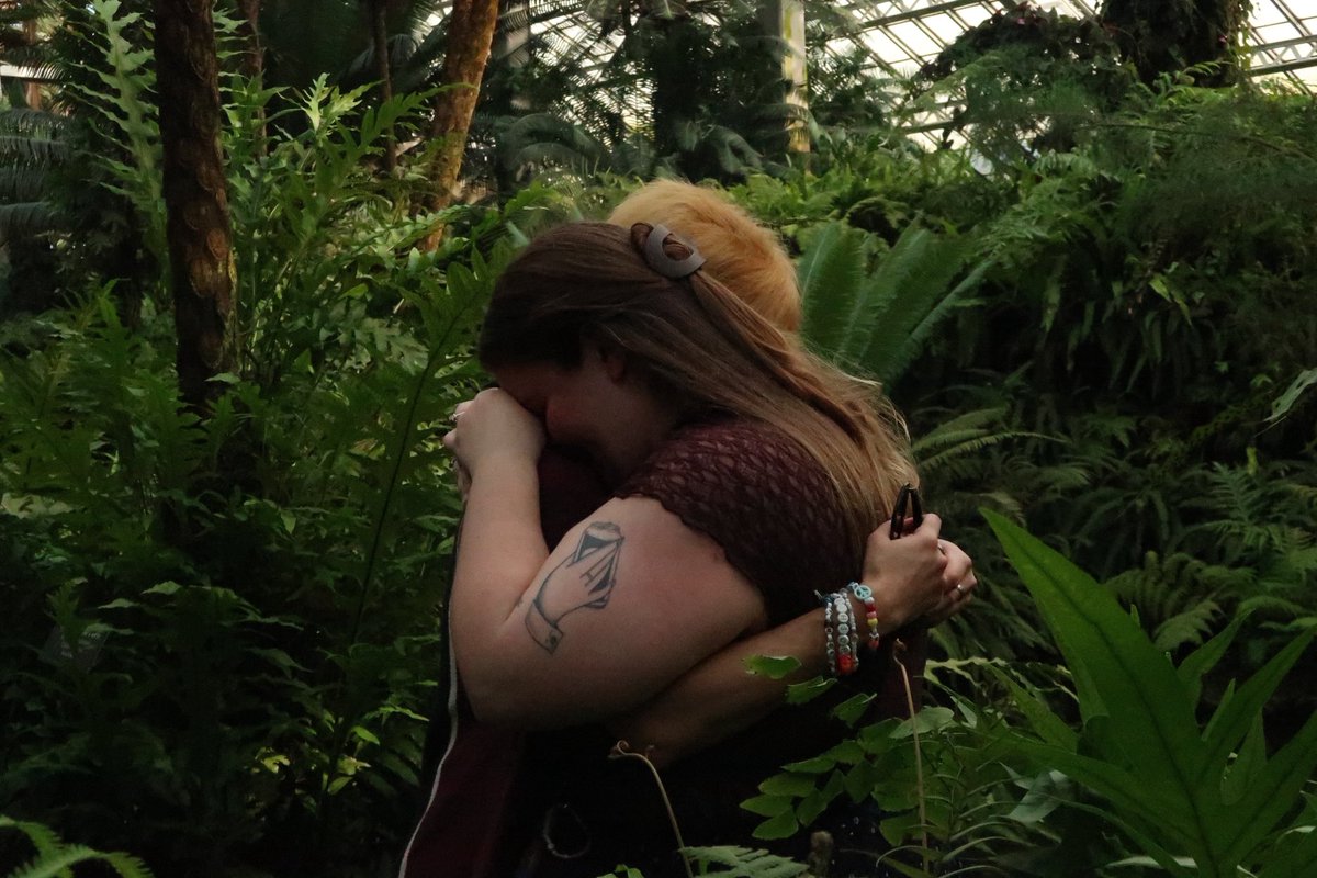 mars oh-heely-uh tweet media